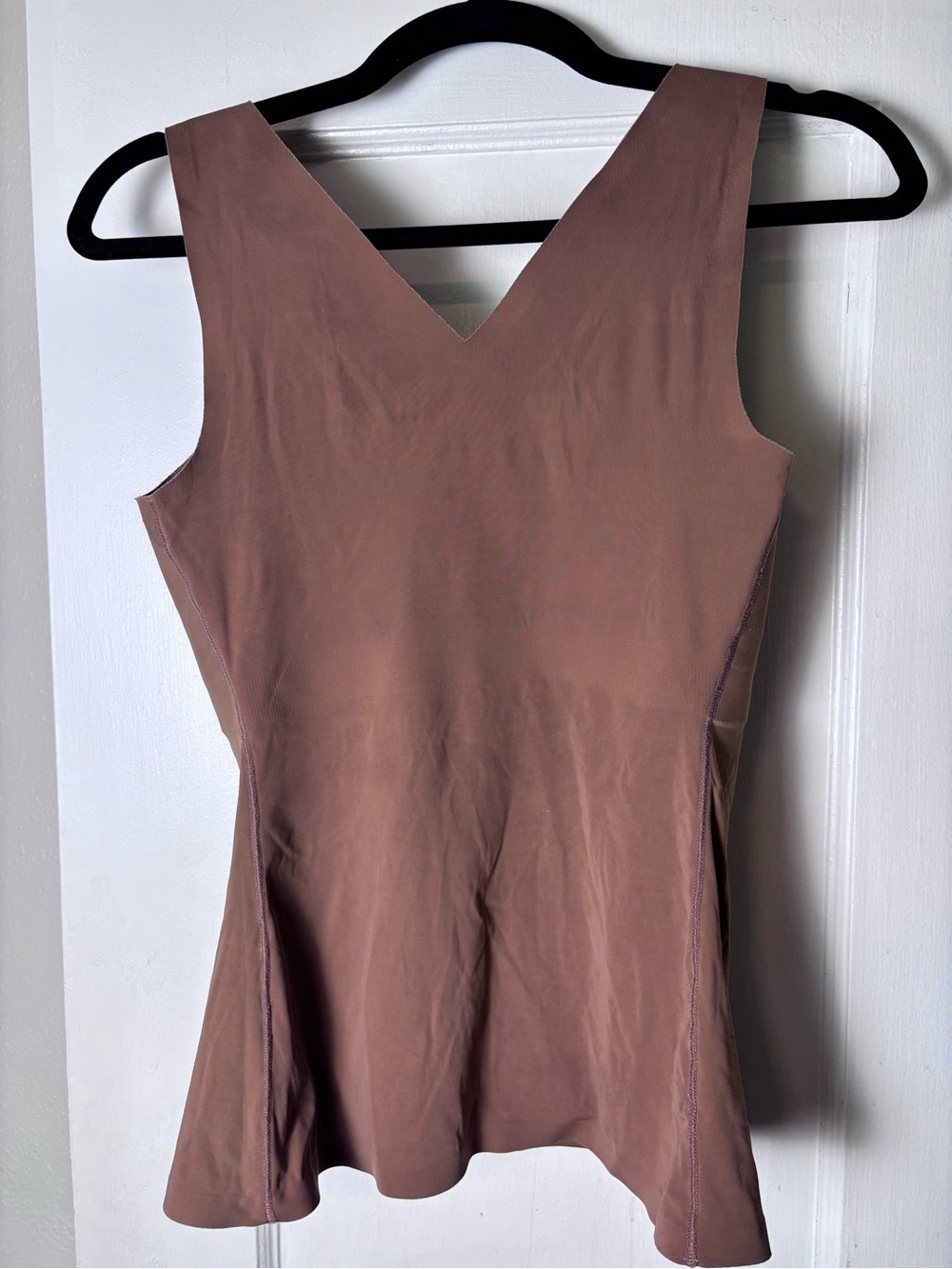 Bundle of TWO Evelyn & Bobbie Smoothing Camis, both size M - Picture 2 of 4